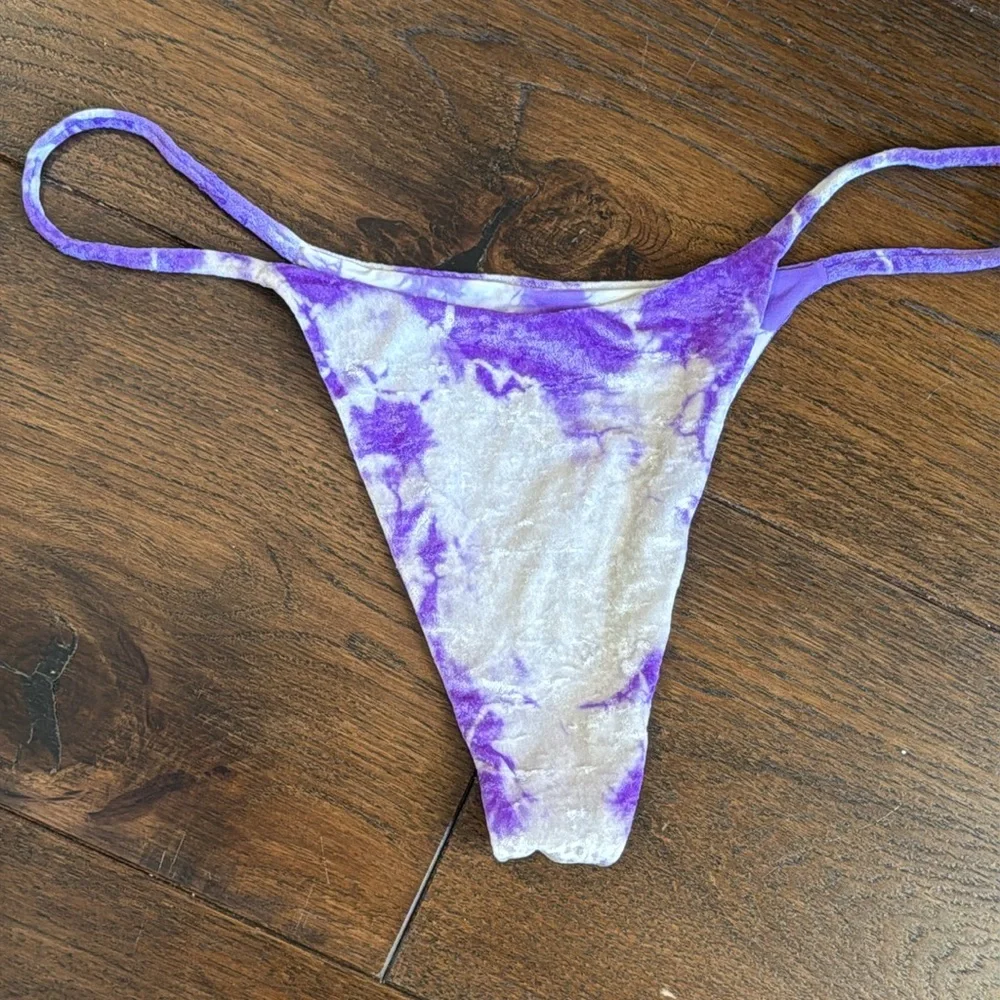 Frankie’s Bikinis - Crushed Velvet Purple & White Tie-Dye Bikini Bottom - Size:L